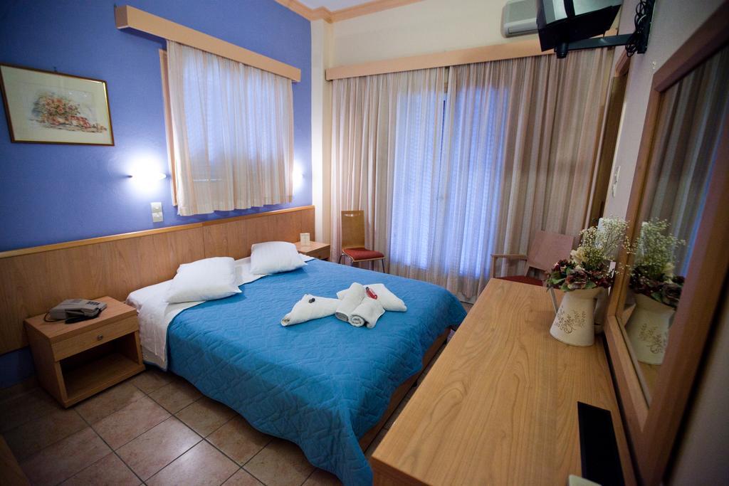 Hotel Possidon Aegina Cameră foto