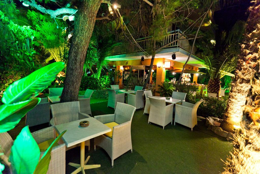 Hotel Possidon Aegina Exterior foto